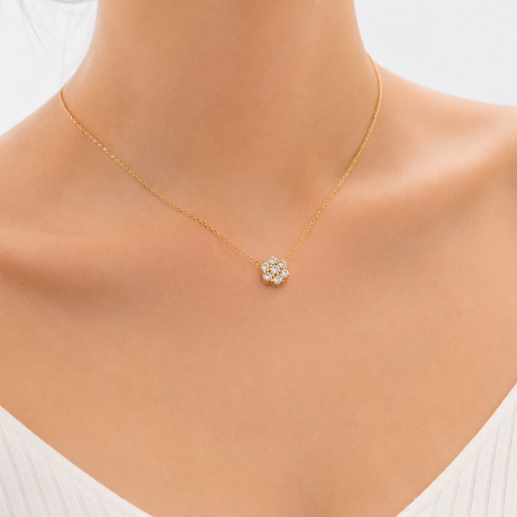 Collar Floral de Diamantes Naturales 1.20 CT Oro Amarillo 14K